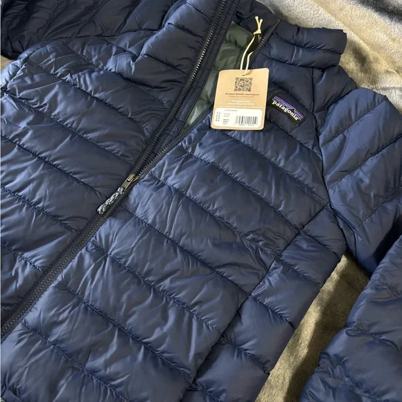 Children's Patagonia jacket size XS (5-6 years) new with label - Picture 2 of 5